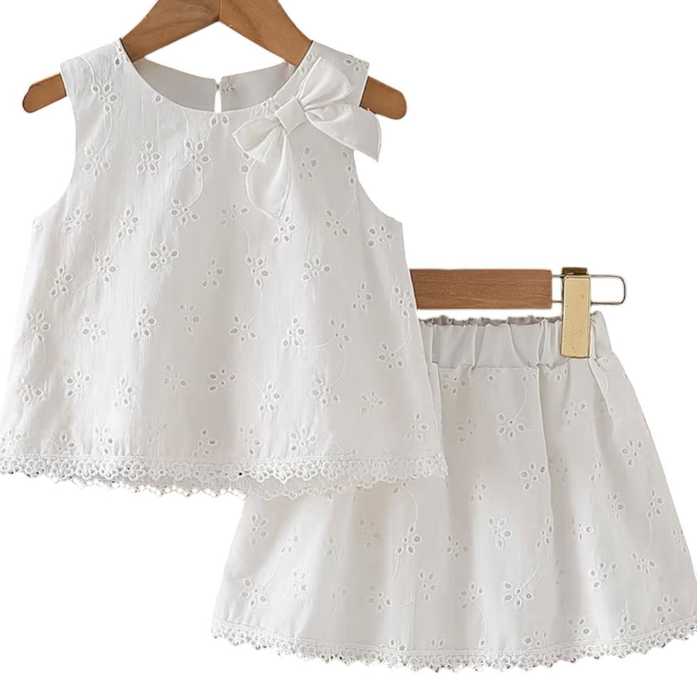 BT In the summer time mini skirt