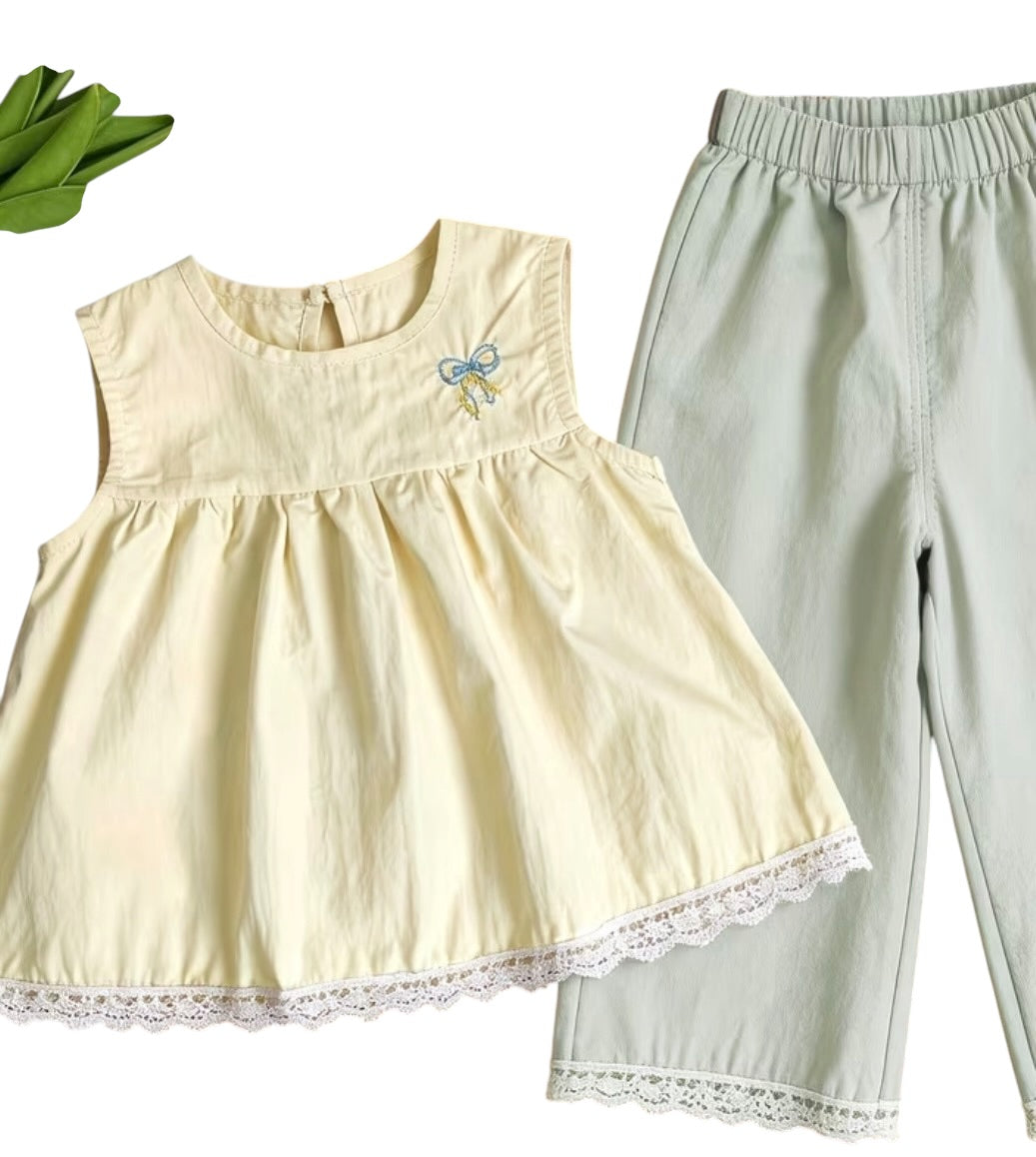 BT S2 Culottes cute top