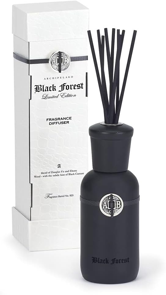 AR Archipelago Black Forest candle