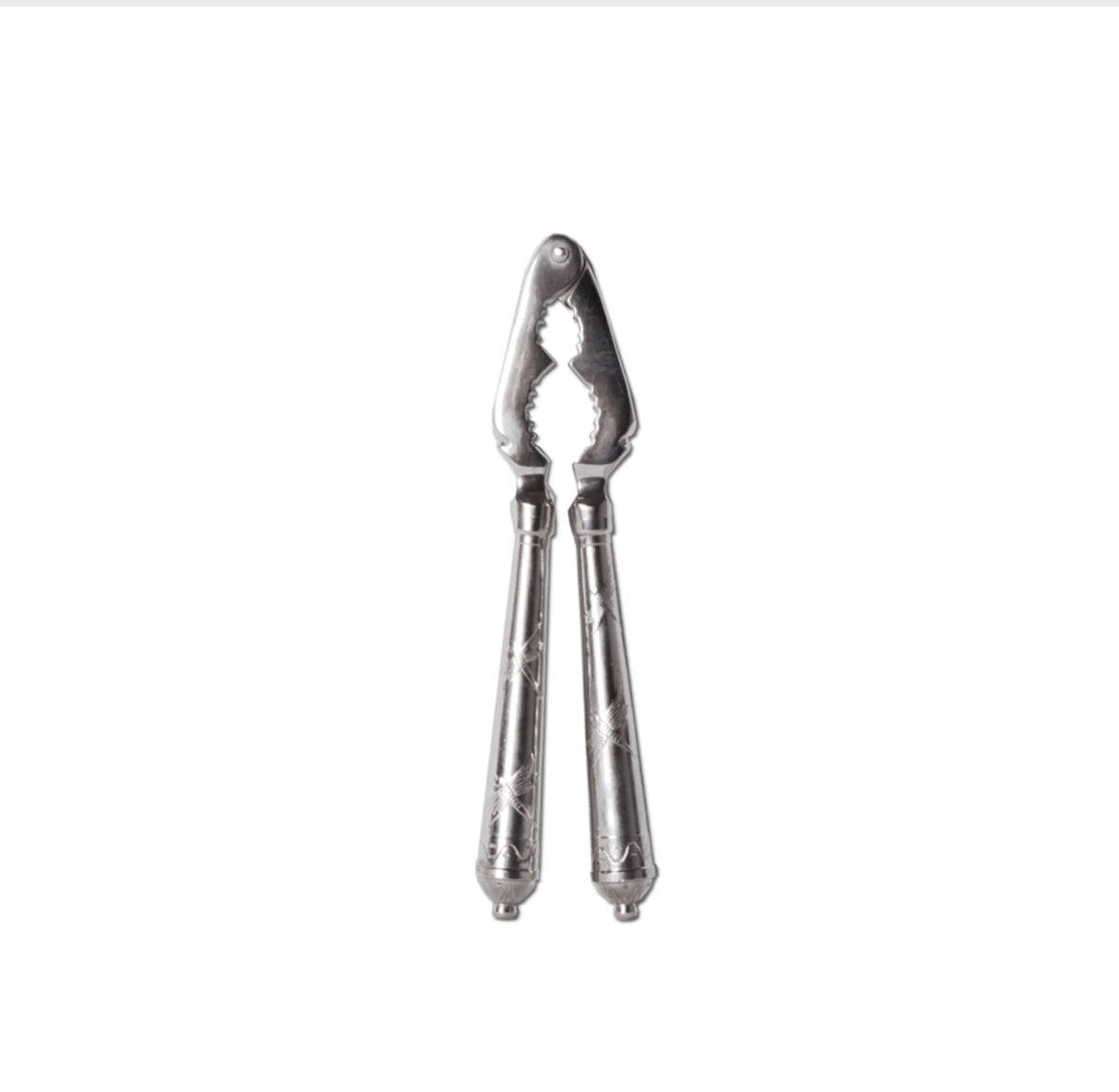 CC NZ nut cracker