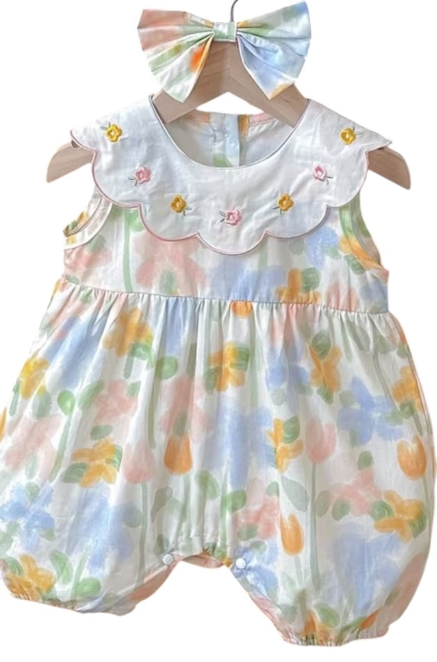 BT S2 Scallop flower collar