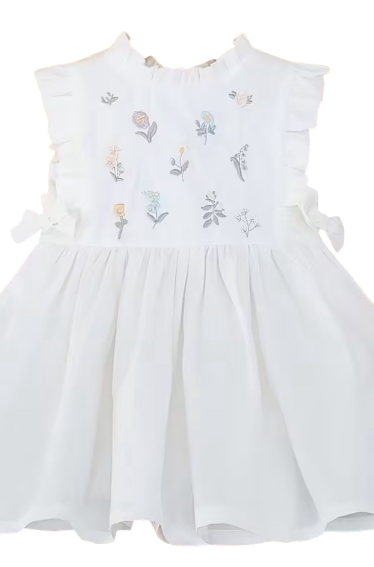 BT 100% cotton dress embroidered