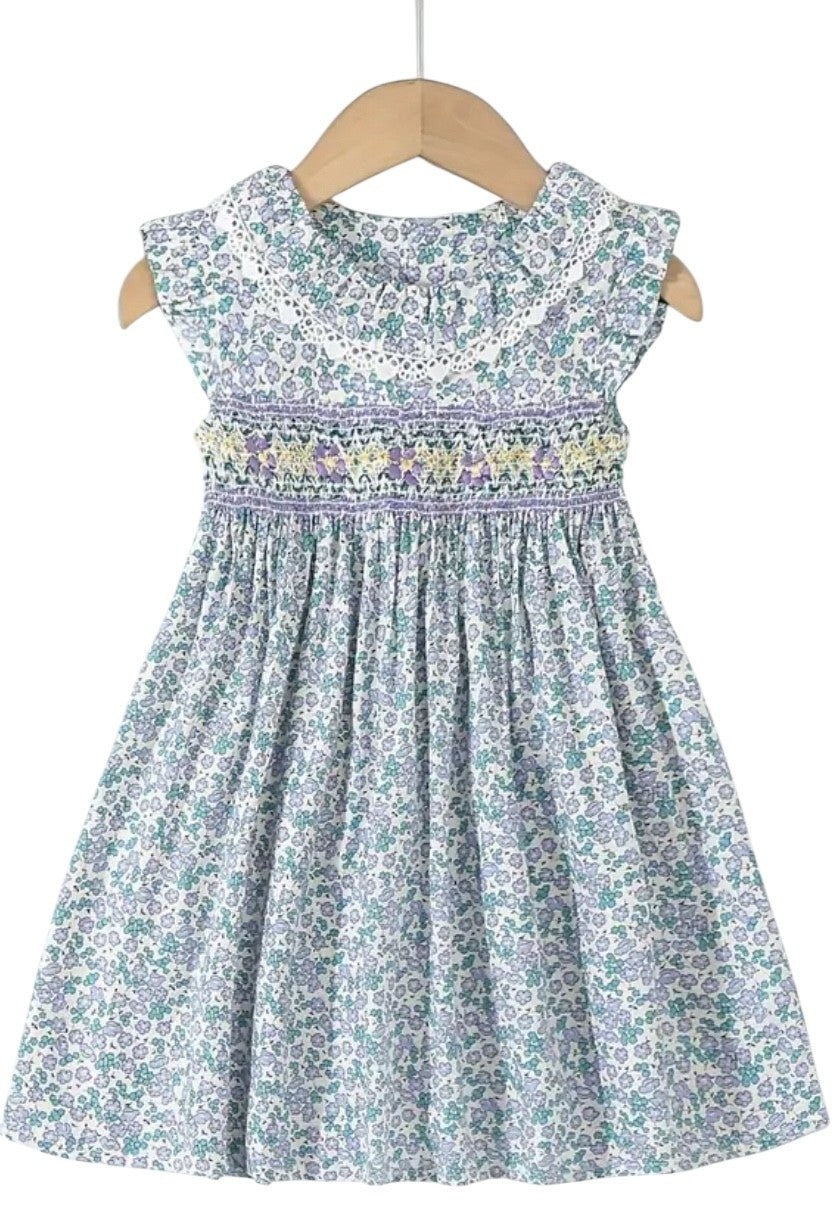 BT Peter pan collar dress embroidered